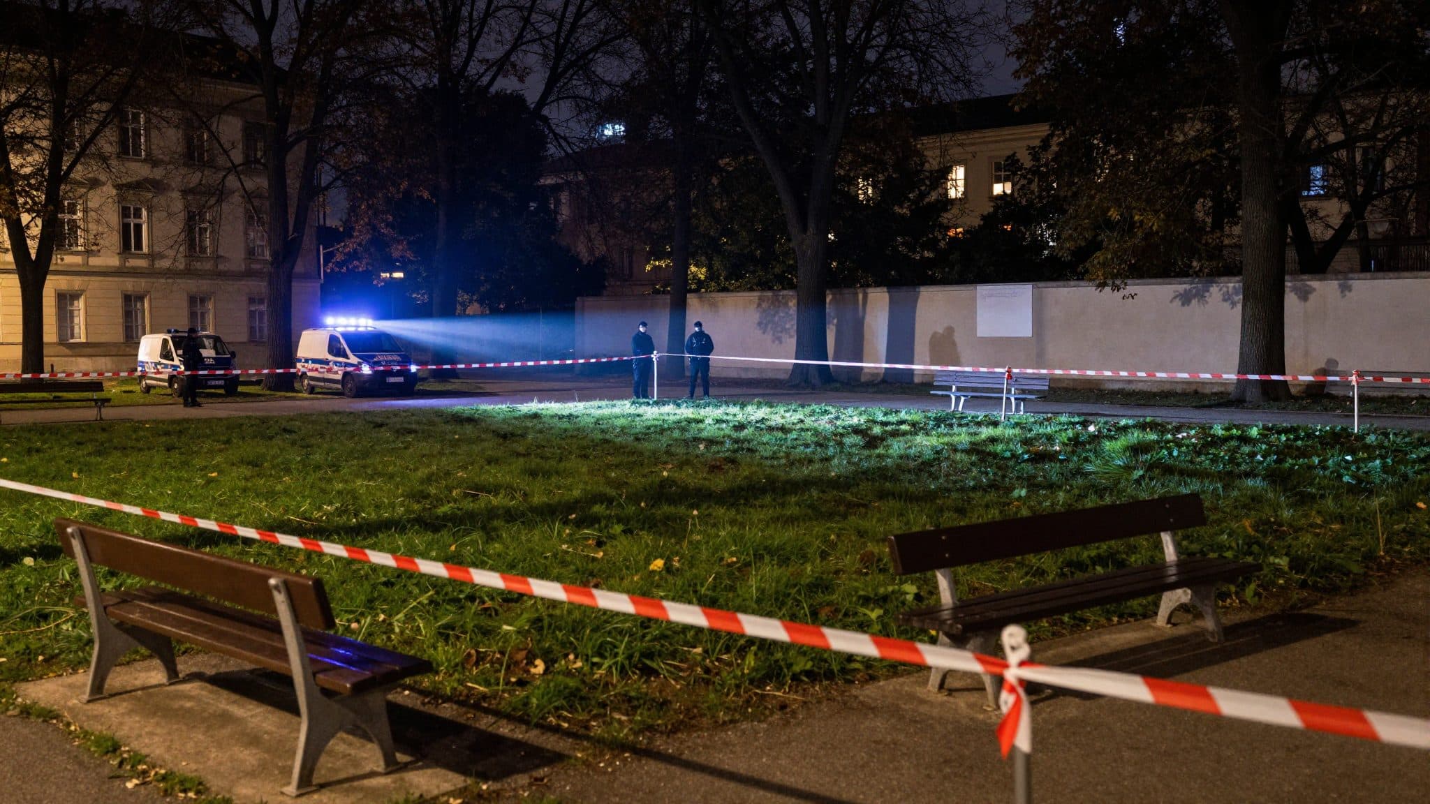 Tödliche Prügelattacke in Wien-Donaustadt: Mann stirbt nach Angriff im Park