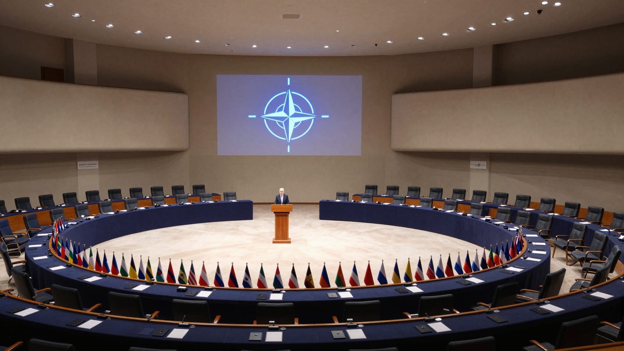 Trump droht Verbündeten auf NATO-Gipfel in Ankara – und beschwört am Ende Liebe und Einheit