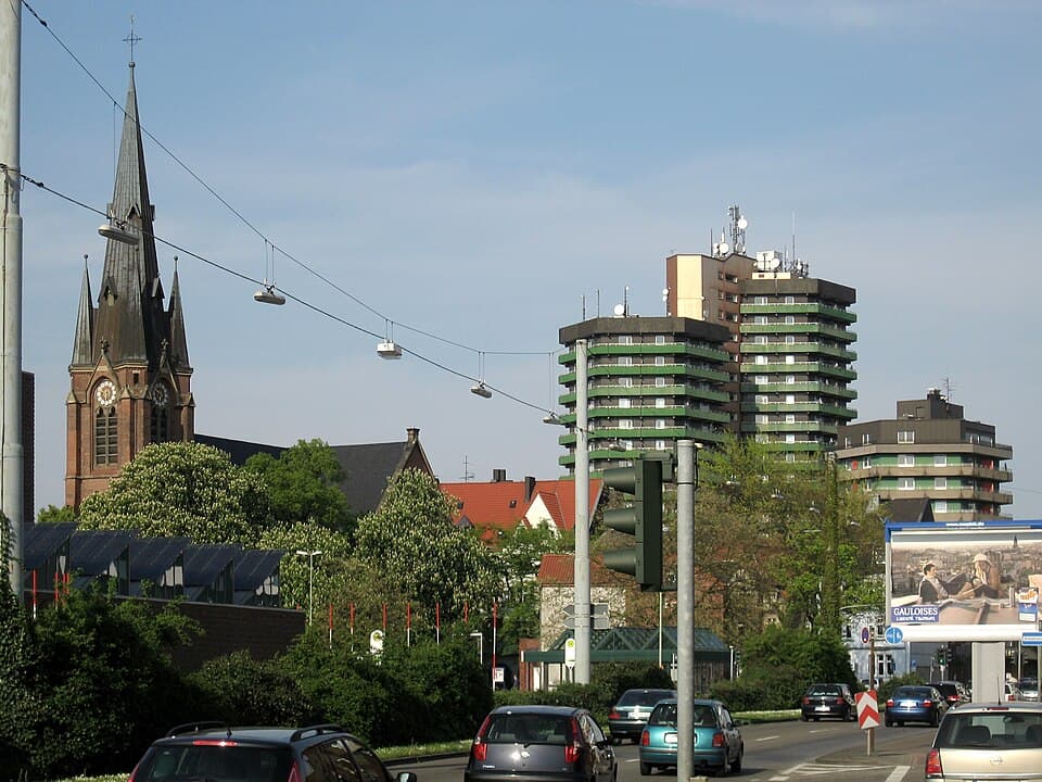 Herne, Blick auf Europaplatz mit Kreuzkirche